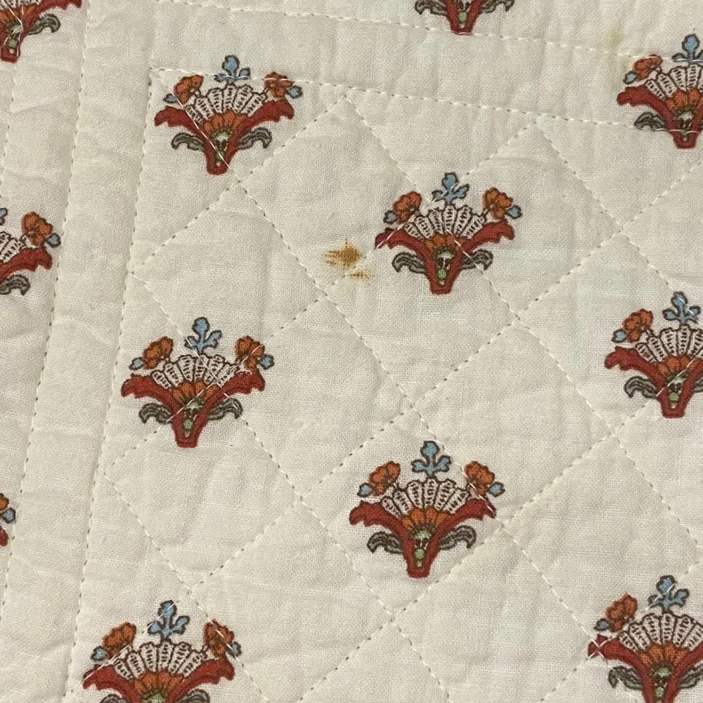 Pair of Reversible Quilted Scallop Edge Paisley Print 100% Cotton
